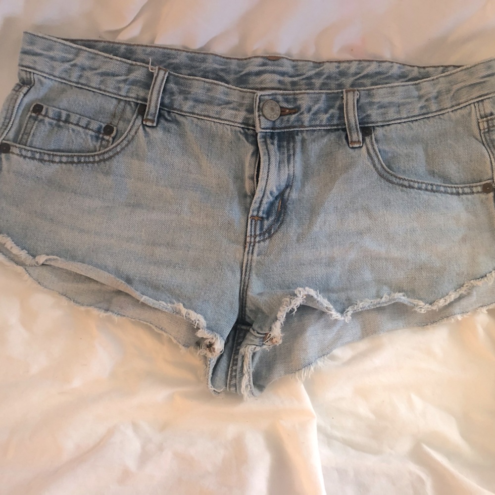 Light blue BDG shorts